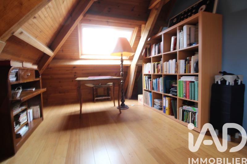 Maison - 180 m² - 6 pièces