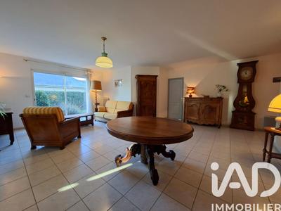 Maison - 110 m² - 4 pièces