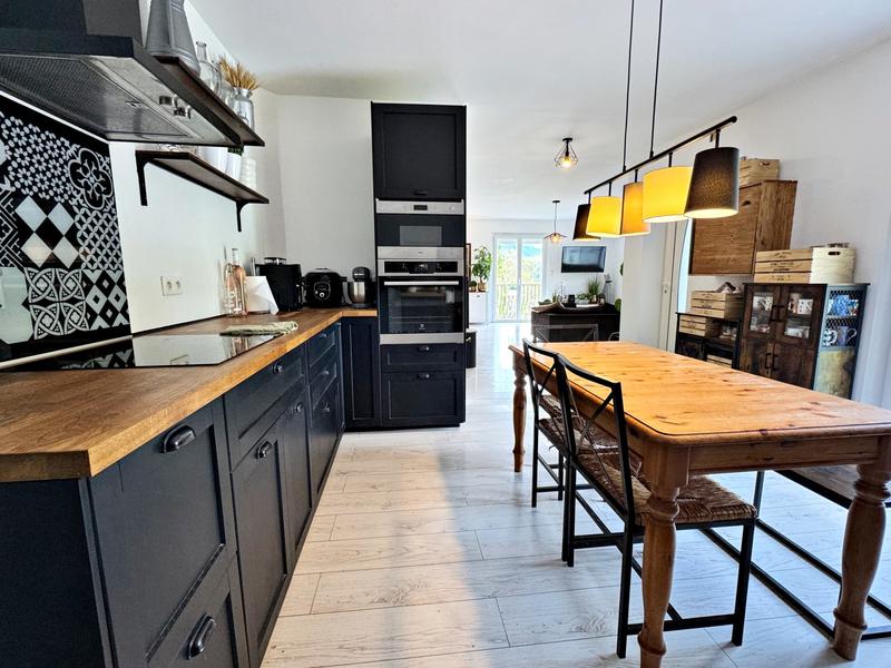 Villa - 152 m² - 5 pièces