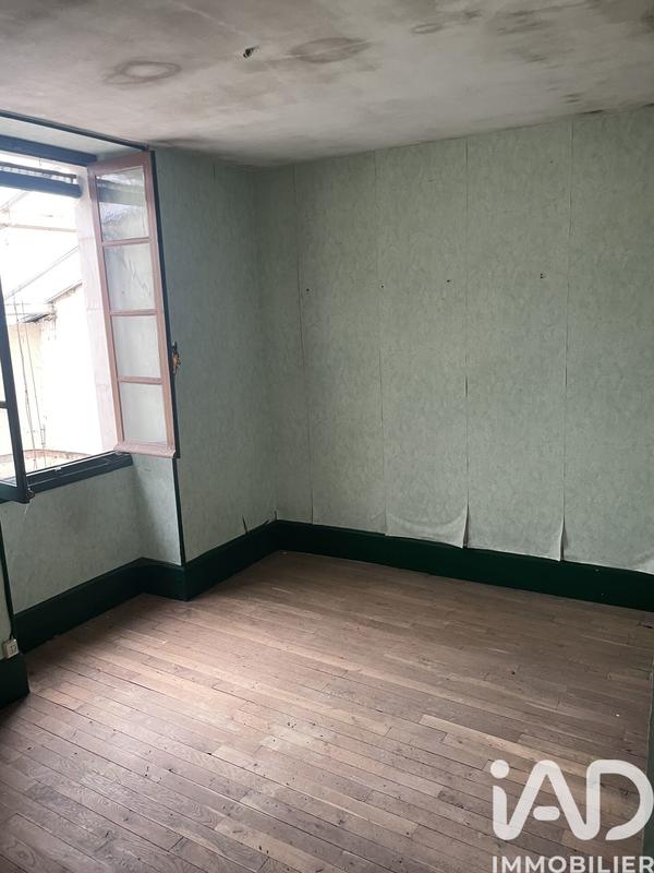 Maison de village - 200 m² - 10 pièces