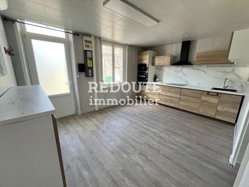 Maison de village - 90 m² - 4 pièces