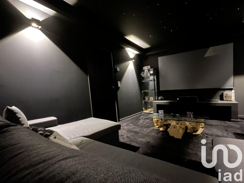 Maison - 170 m² - 6 pièces