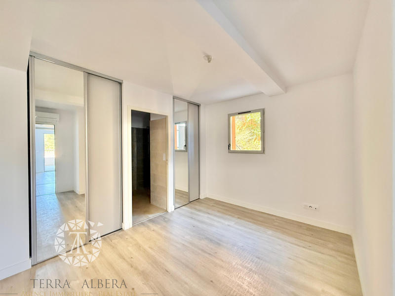 Appartement - 84 m² - 3 pièces