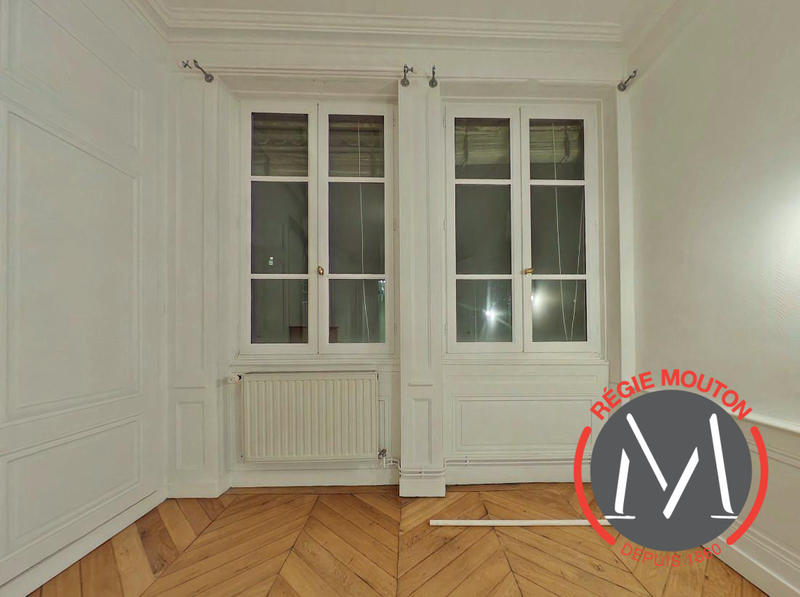 Appartement - 95 m² - 3 pièces