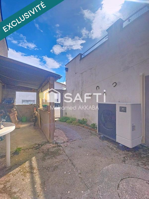 Maison - 212 m² - 6 pièces