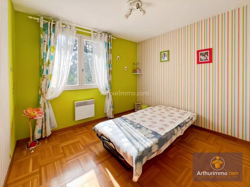 Maison - 155 m² - 9 pièces