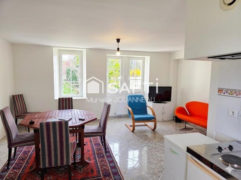 Maison - 400 m² - 16 pièces