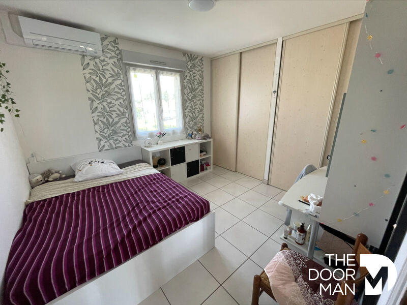 Maison - 165 m² - 5 pièces