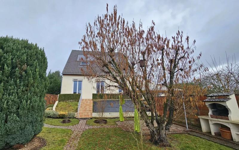 Maison - 140 m² - 6 pièces