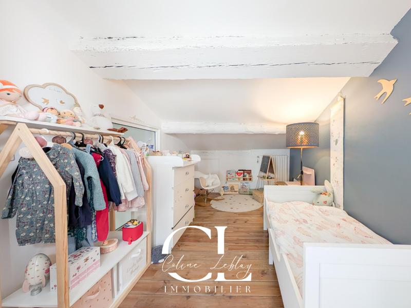 Maison - 137 m² - 5 pièces