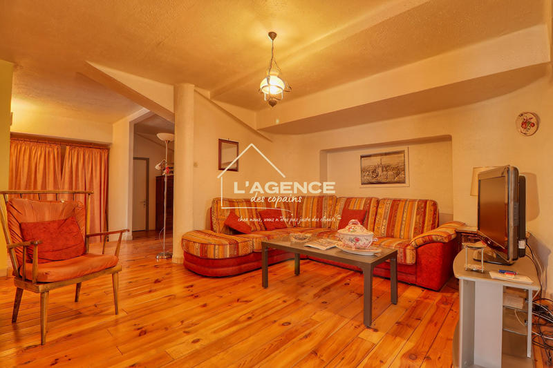 Appartement - 101 m² - 3 pièces