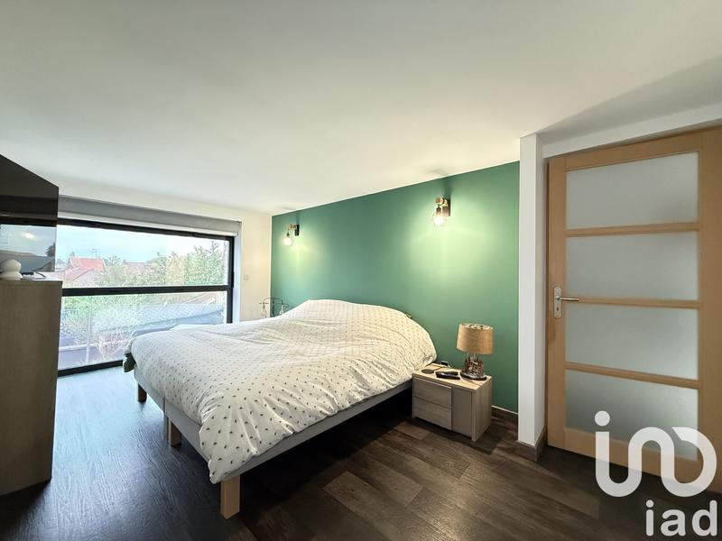 Maison - 300 m² - 8 pièces