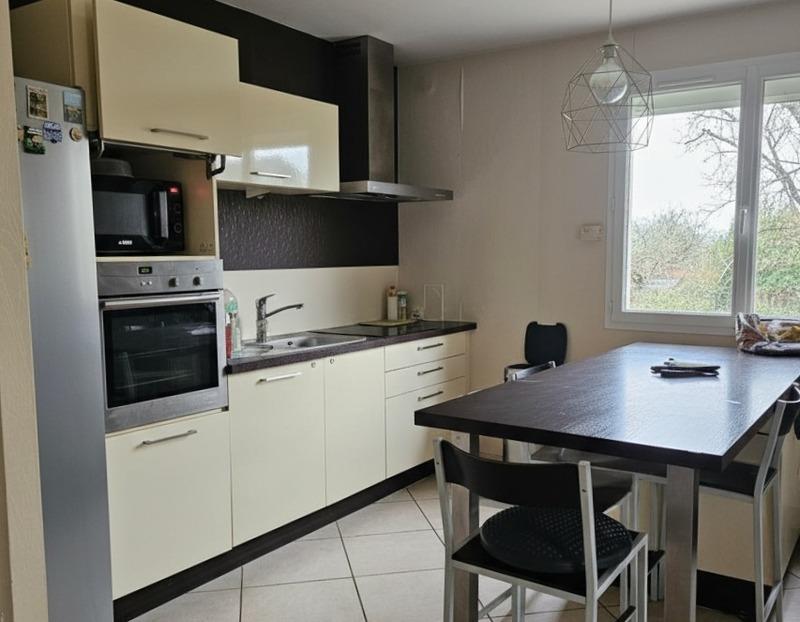 Maison - 215 m² - 10 pièces