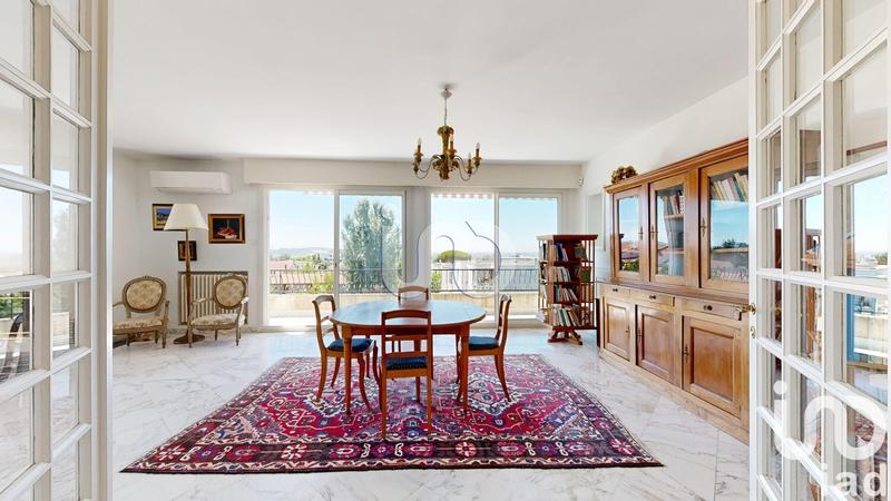 Appartement - 163 m² - 5 pièces