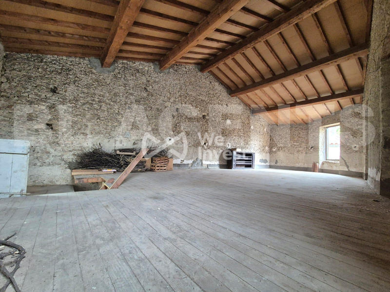 Maison - 245 m² - 7 pièces