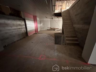 Immeuble - 200 m² - 8 pièces