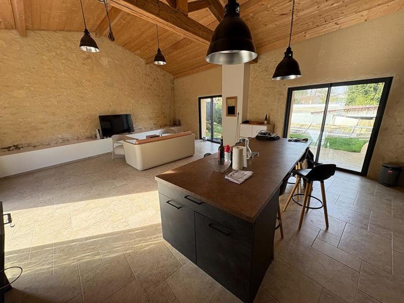 Maison - 135 m² - 5 pièces