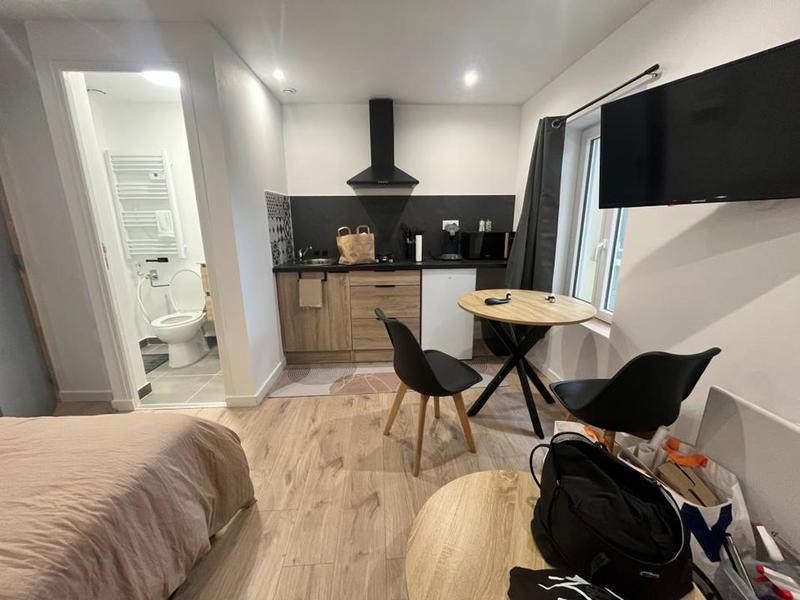 Immeuble - 90 m² - 5 pièces