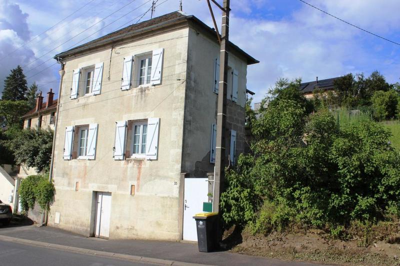 Maison - 88 m² - 4 pièces