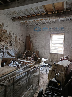 Maison - 230 m² - 6 pièces