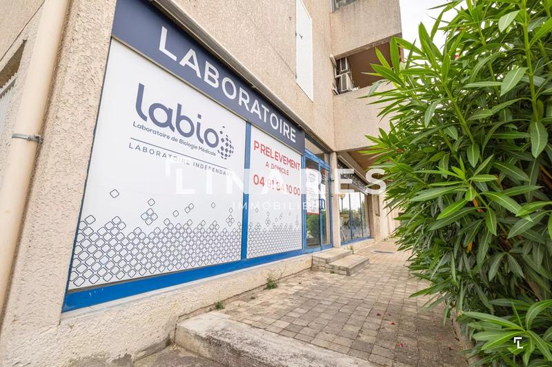 Bureau - 214 m² - 6 pièces