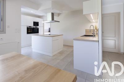 Maison - 185 m² - 4 pièces