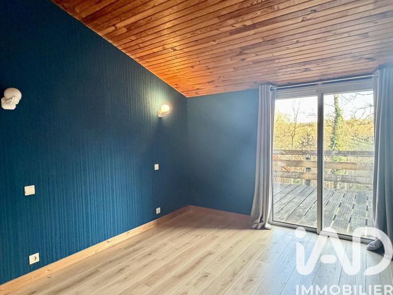 Maison - 185 m² - 6 pièces