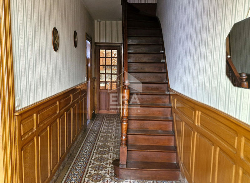 Maison - 162 m² - 6 pièces