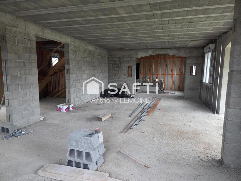 Maison - 300 m² - 7 pièces