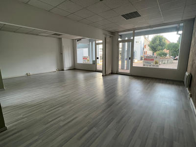 Local commercial - 51 m² - 2 pièces