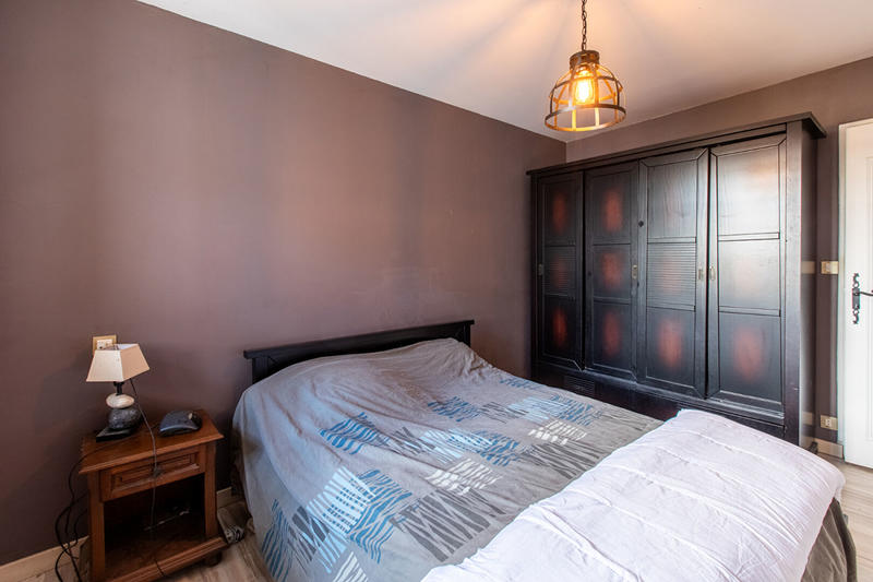 Immeuble - 96 m² - 12 pièces