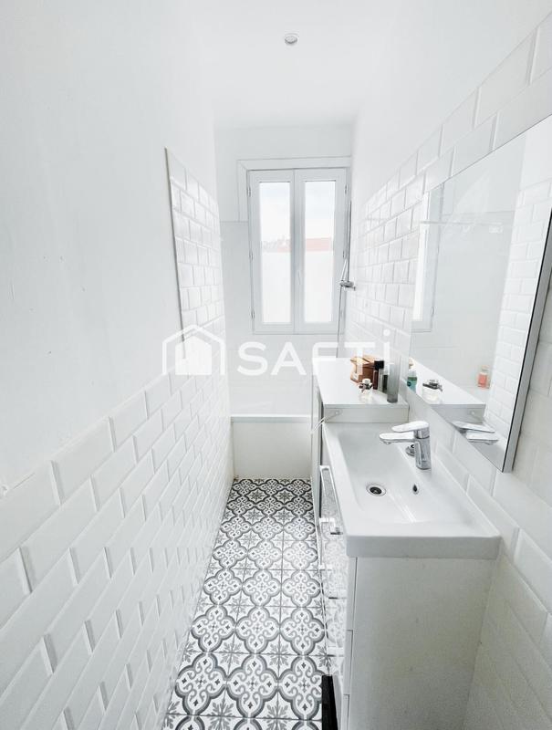 Maison - 105 m² - 4 pièces