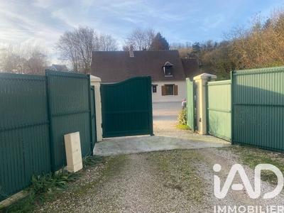 Maison - 140 m² - 7 pièces