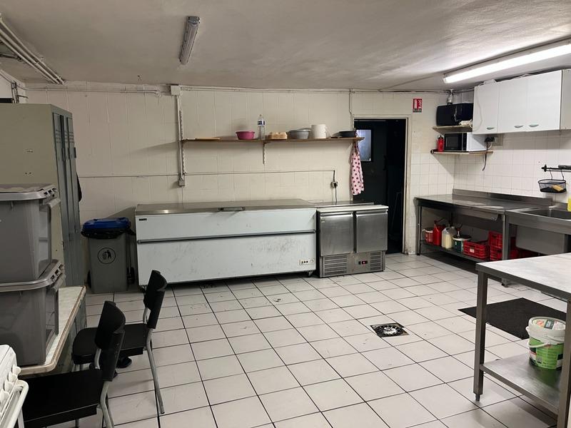 Fonds de commerce - 290 m²