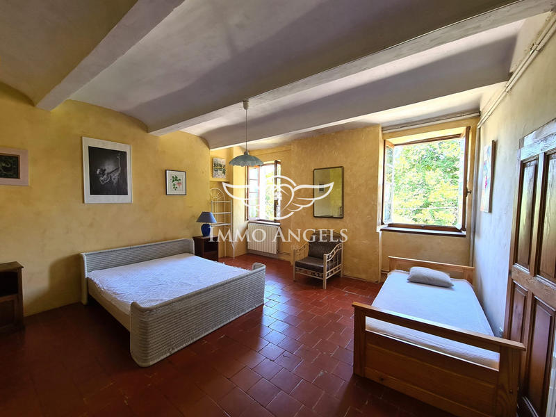 Maison ancienne - 276 m² - 10 pièces