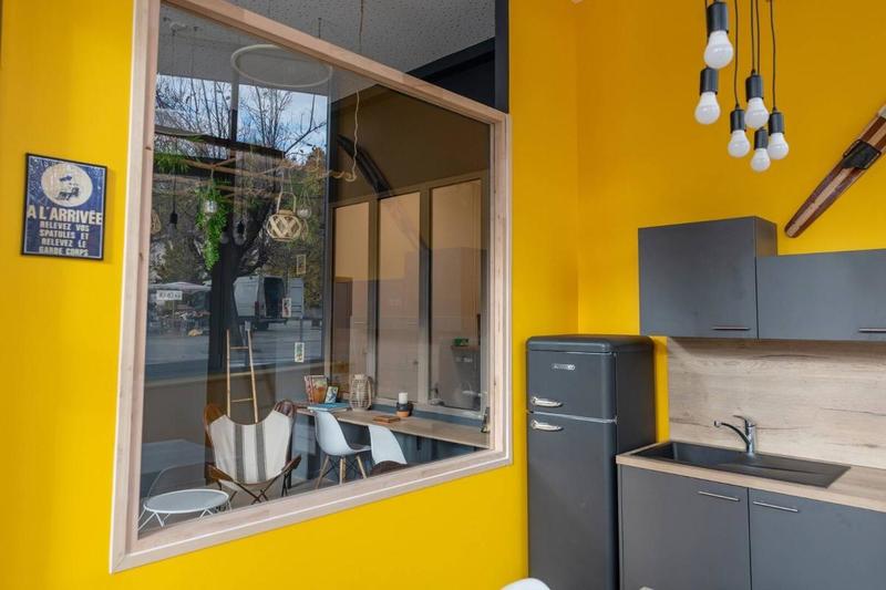 Chambre - 12 m² - 1 pièce