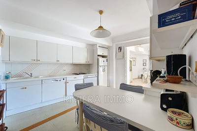 Appartement - 102 m² - 4 pièces