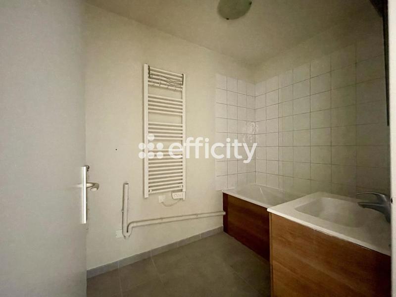 Appartement - 106 m² - 5 pièces