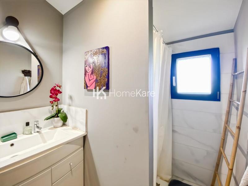 Maison de maîtres - 300 m² - 8 pièces