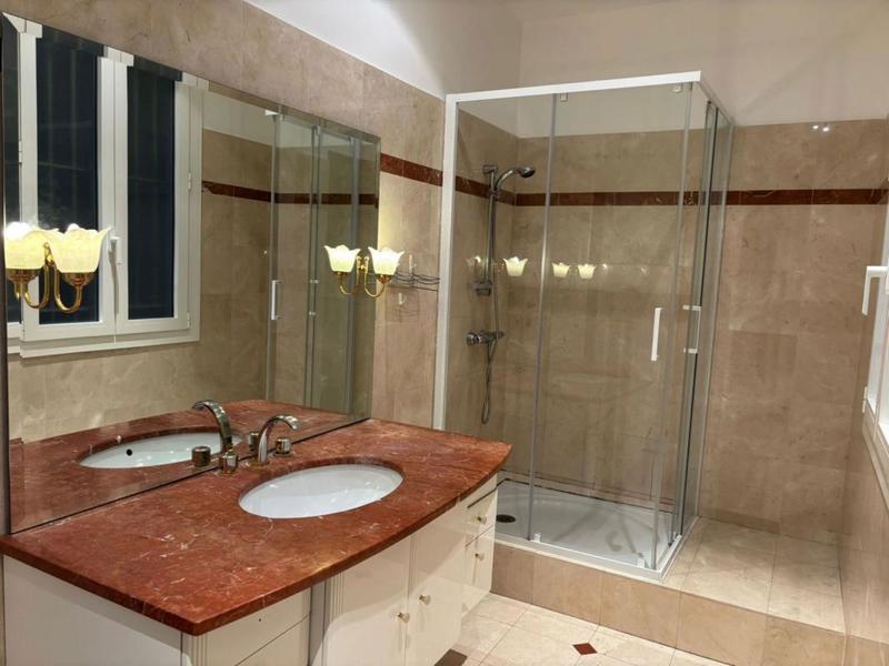 Appartement - 148 m² - 3 pièces