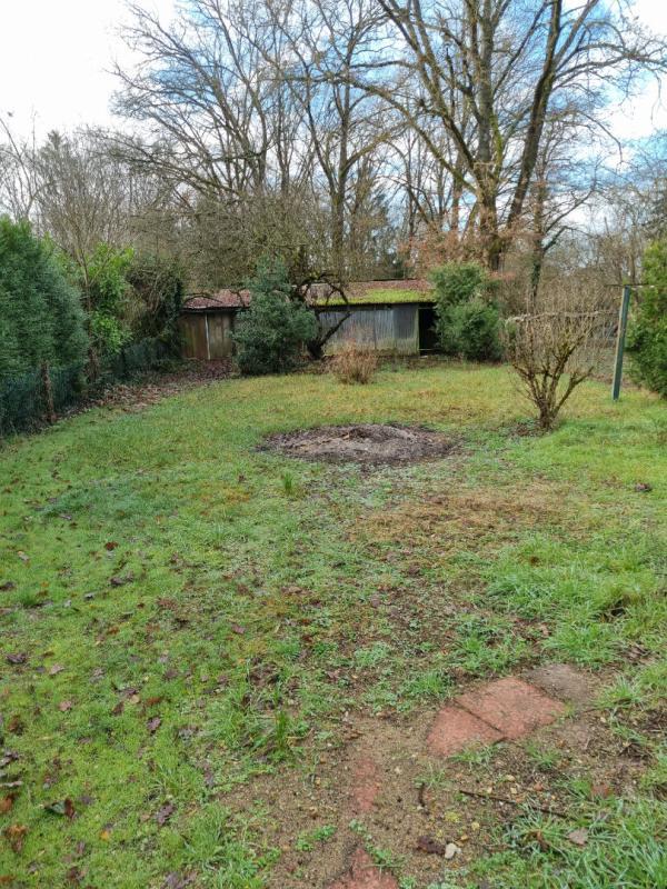 Maison - 640 m² - 3 pièces