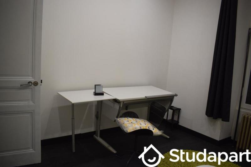 Chambre - 14 m² - 1 pièce