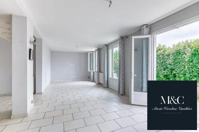 Maison - 127 m² - 5 pièces