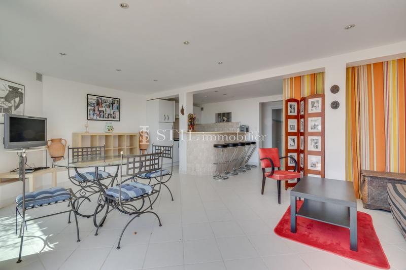 Villa - 280 m² - 7 pièces