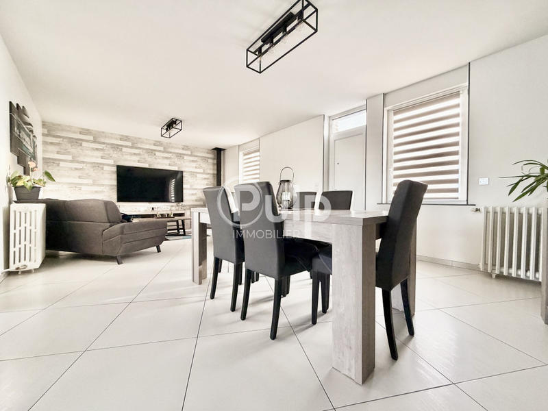 Maison de ville - 140 m² - 6 pièces