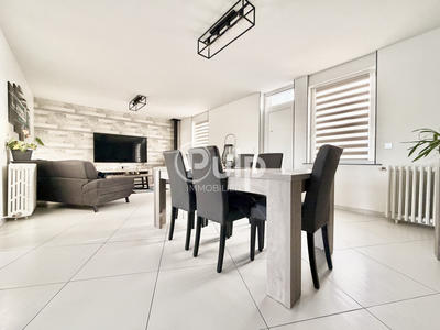 Maison de ville - 140 m² - 6 pièces