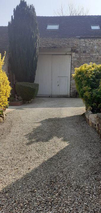 Corps de ferme - 400 m² - 10 pièces