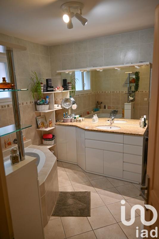 Maison - 165 m² - 5 pièces