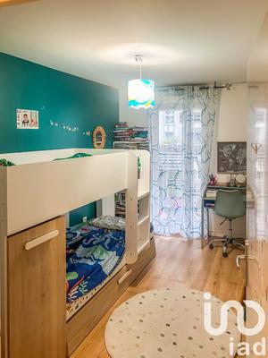 Duplex - 83 m² - 4 pièces