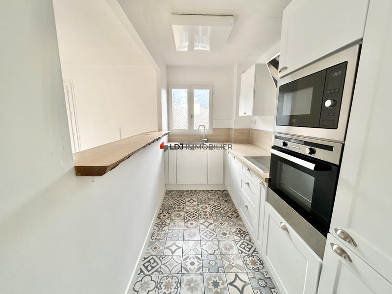 Appartement - 57 m² - 3 pièces